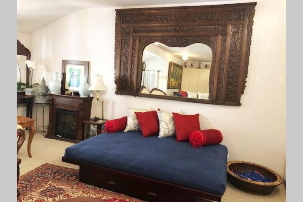 Elegant Spacious Private Studio ~ Upscale ברקלי מראה חיצוני תמונה