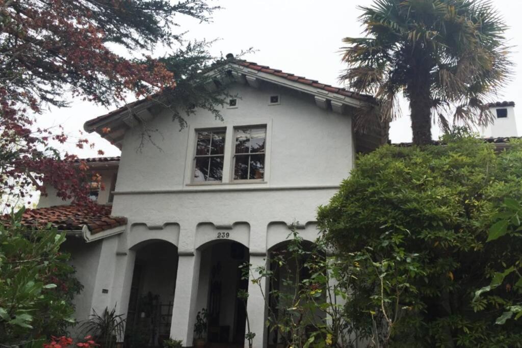 Elegant Spacious Private Studio ~ Upscale ברקלי מראה חיצוני תמונה